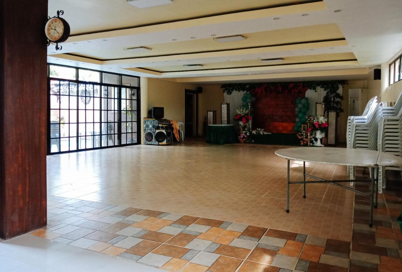 Villa Asuncion Country Inn And Resort Iloilo By Reddoorz Tigbauan Exterior foto